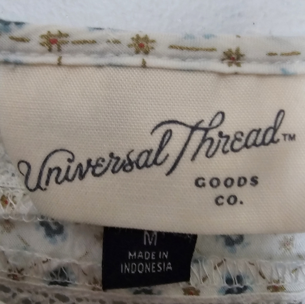 Universal Thread patterned Blouse - Picture 2 of 3